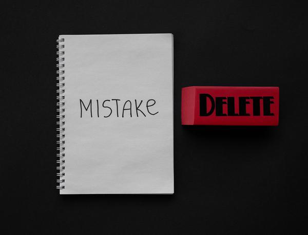 7 Common Mistakes Made When Building an  Online Writing Portfolio