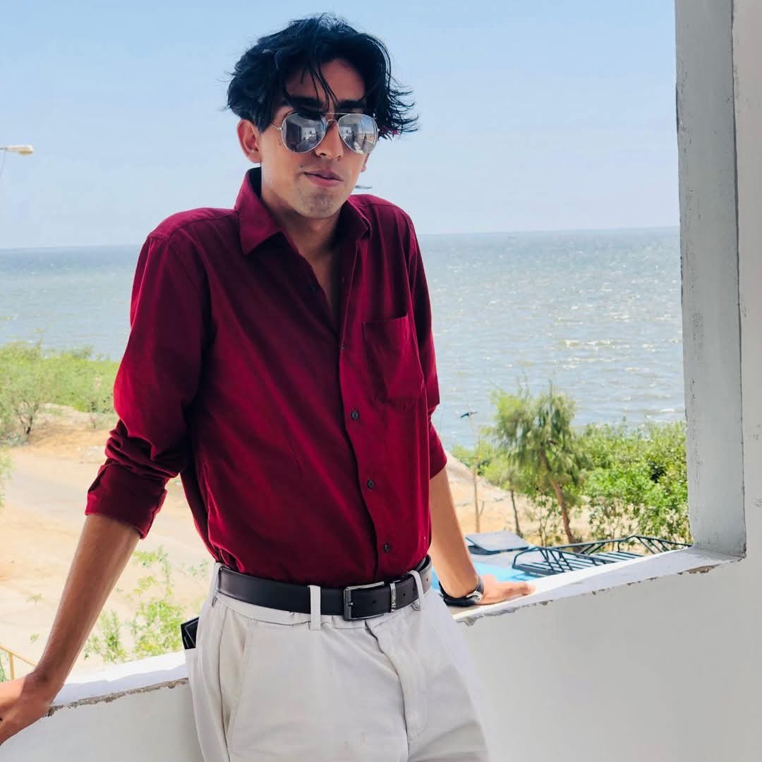Zeeshan Ali Zeeshan Ali