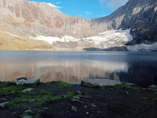 Decisions in paradise i essay 03 image