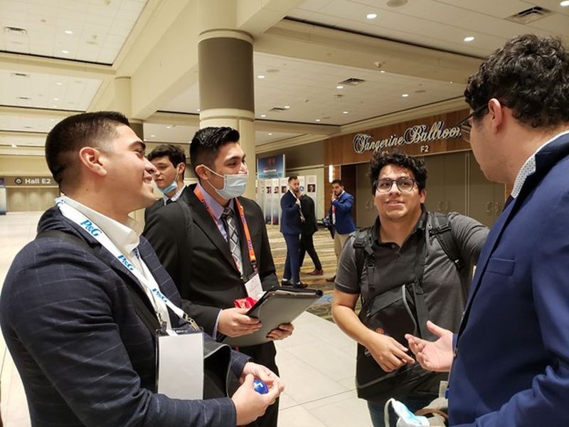 SHPE's UCF chapter at the 2021 National Convention