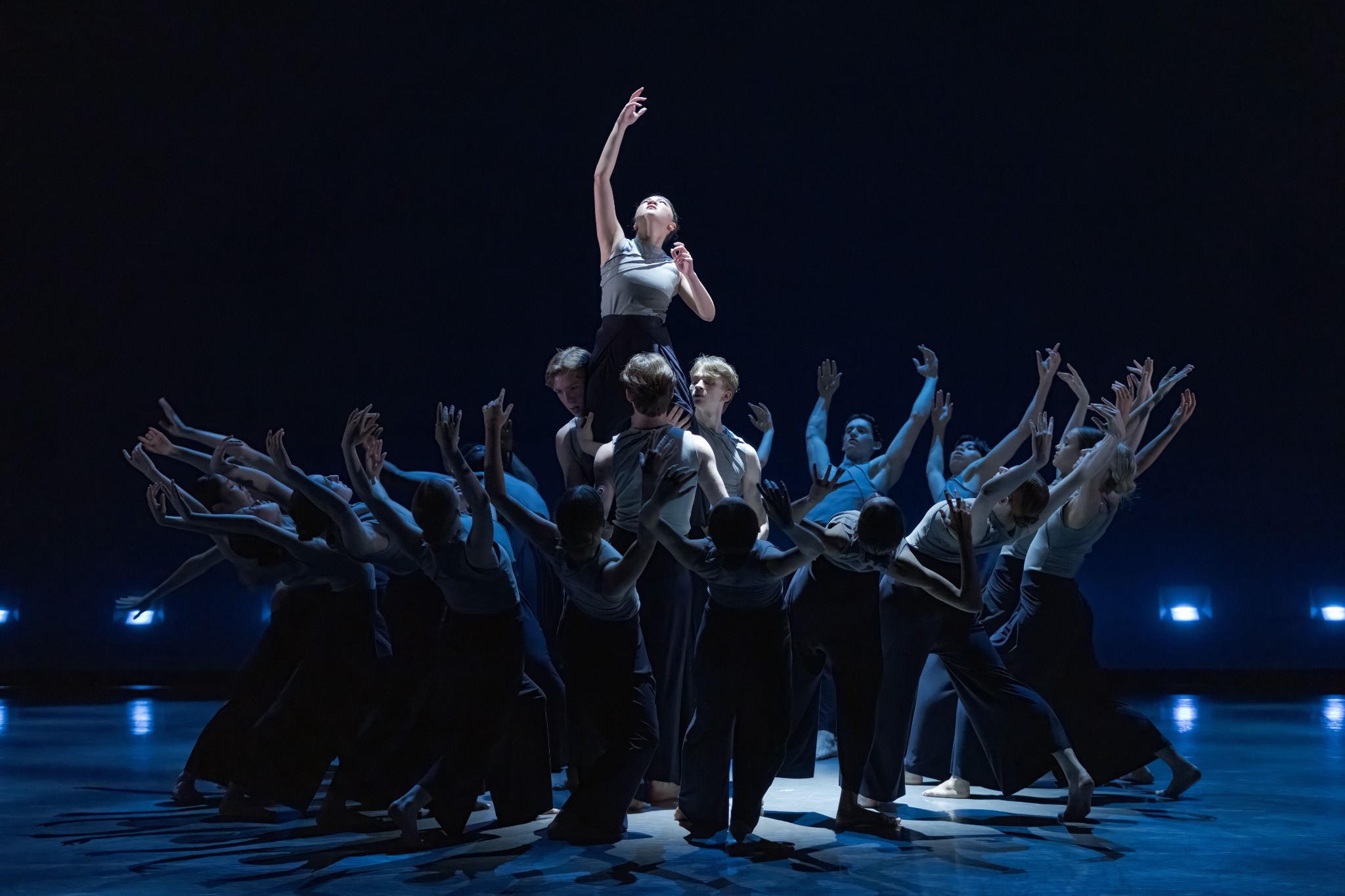 Photo of ESHI, choreographed by Esie Mensah.