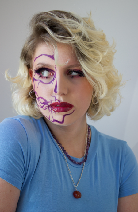 In her free time, Nikita Kuijpers enjoys keeping herself busy by doing makeup