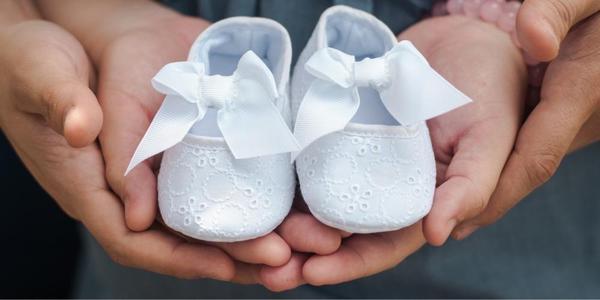 Magazine Article Writing | Intiem | Soos Hannah voor God se voete