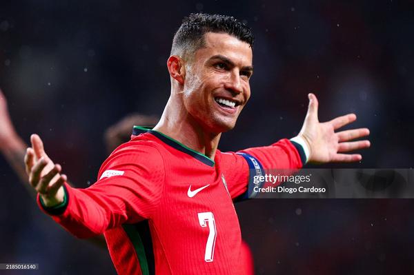 PORTO, PORTUGAL - NOVEMBER 15: Cristiano Ronaldo of Portugal celebrates after scoring his team's fifth goal during the UEFA Nations League 2024/25 League A Group A1 match between Portugal and Poland at Estádio do Dragão on November 15, 2024 in Porto, Portugal. (Photo by Diogo Cardoso/Getty Images)