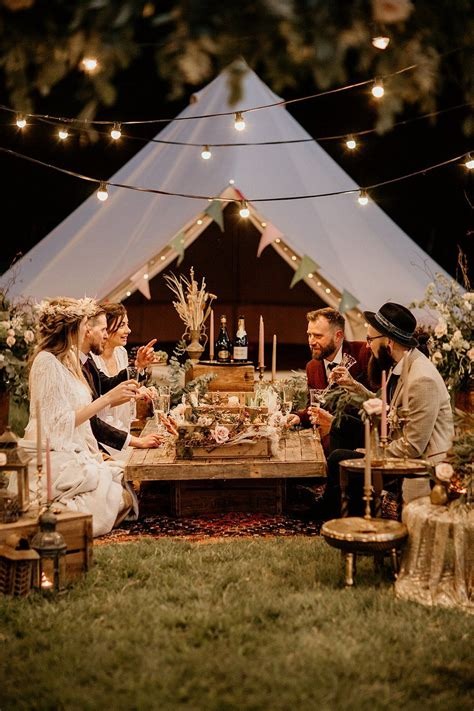 People dining People dining