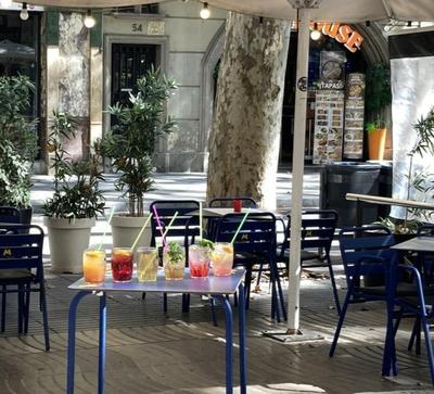 drinks linet op på Ramblaen