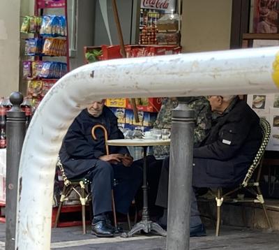 Algerian ħarkis at a piednoir café in Marseille