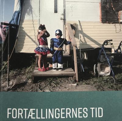 Sara Høyrup oversætter uddrag i Fortællingernes tid