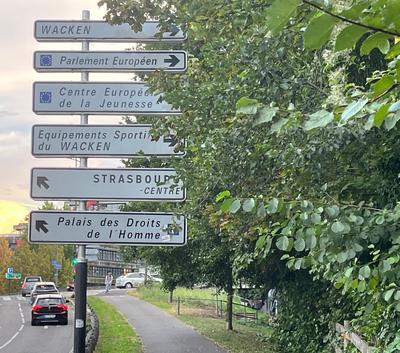 Vejvisning til Menneskeretsdomstolen i Strasbourg