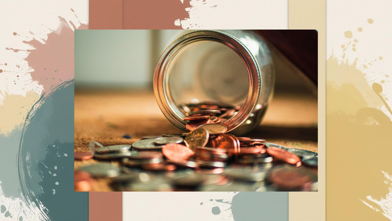 Close-up photo of assorted coins, symbolizing the idea of turning blog readers into paying customers and generating real income from content marketing.