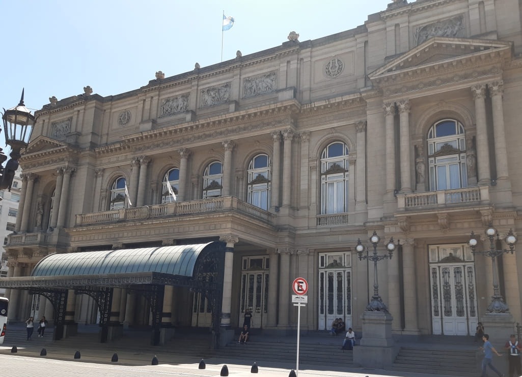 Entrée-teatro-colon-buenos-aires