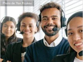 teleoperateurs-souriants