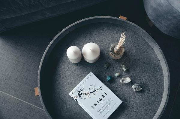 photo-of-candles-stones-and-book-2736542/ photo-of-candles-stones-and-book-2736542/