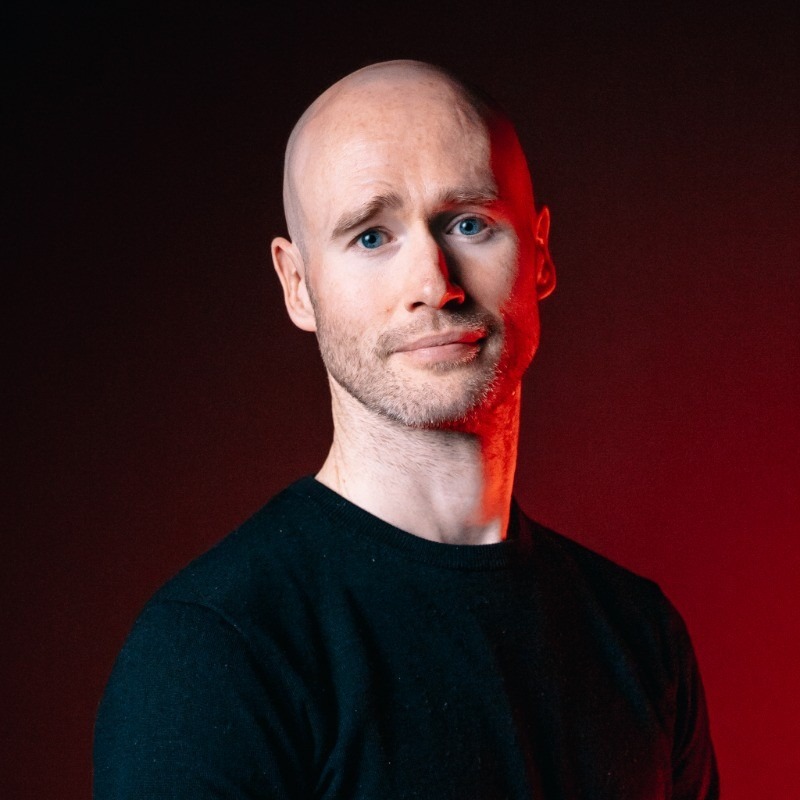 Native copywriter ready to tell your story - David Bavin-Hobbs