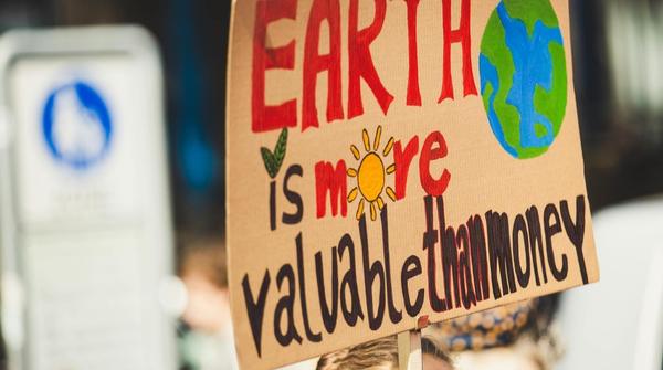 Photo by Markus Spiske on Pexels (Credit: pexels-photo-2990617.jpeg)