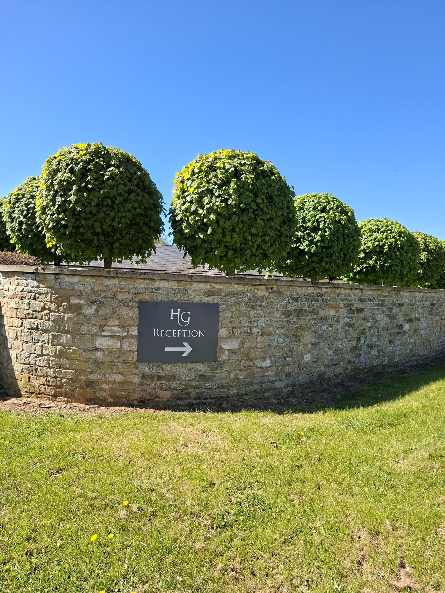 Honington Grange entrance-DaisyChainYoga Day Retreat