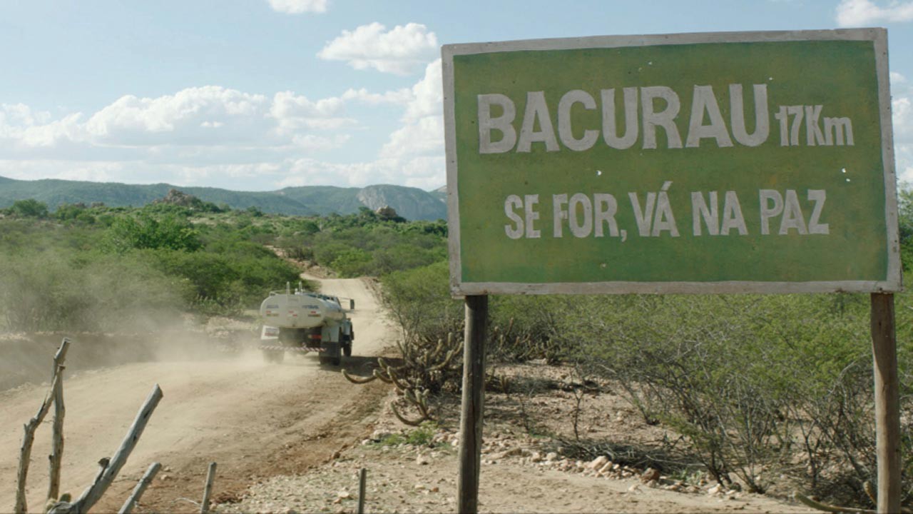 Uma das cenas do longa “Bacurau”. (Crédito: Divulgação/Vitrine Filmes).