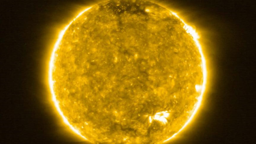 Campfires: First images of the Sun from Solar Orbiter (2020).