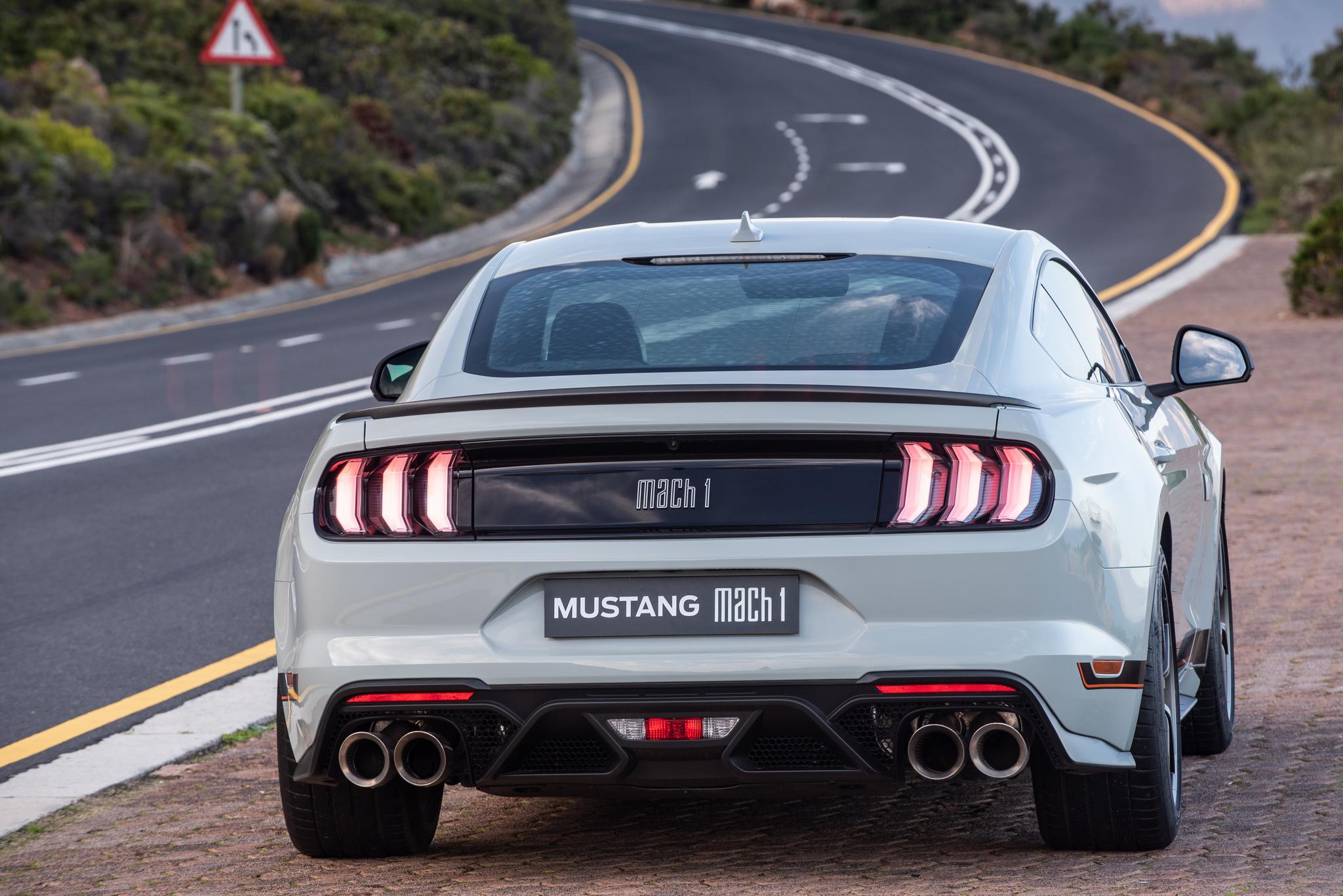 The 2021 Mustang Mach 1 exhaust pipes