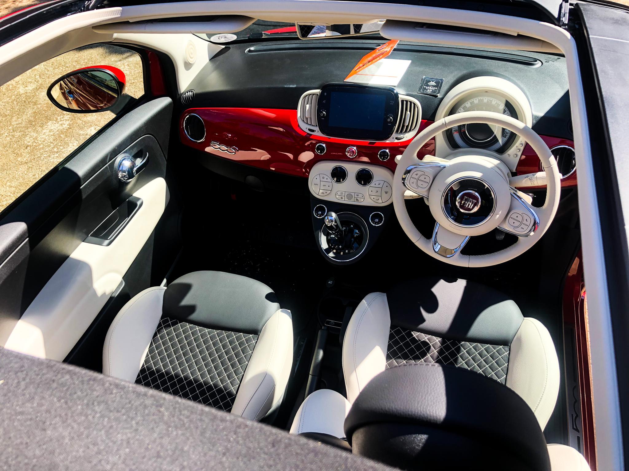 The refreshed Fiat 500 Dolcevita interior