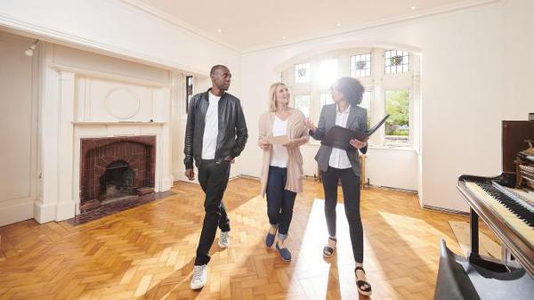 Buyers shown around home